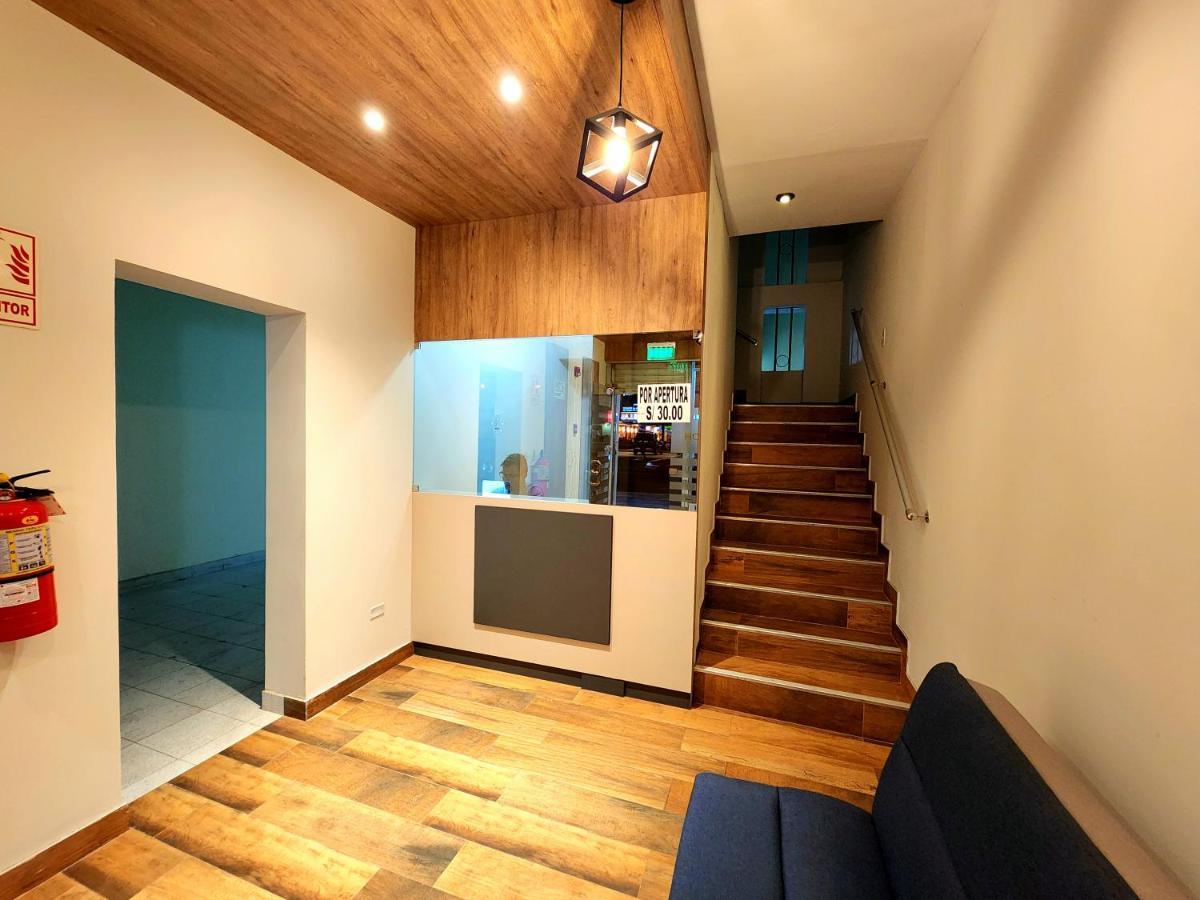 Hostal Imh * Lima